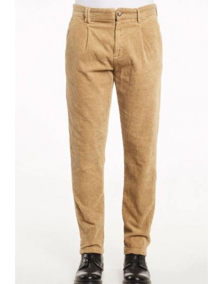 pantaloni-di-velluto-uomo-102hko-1.jpg