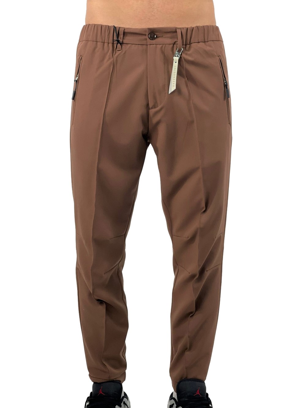 pantaloni-jogger-uomo-847xie-1.jpg