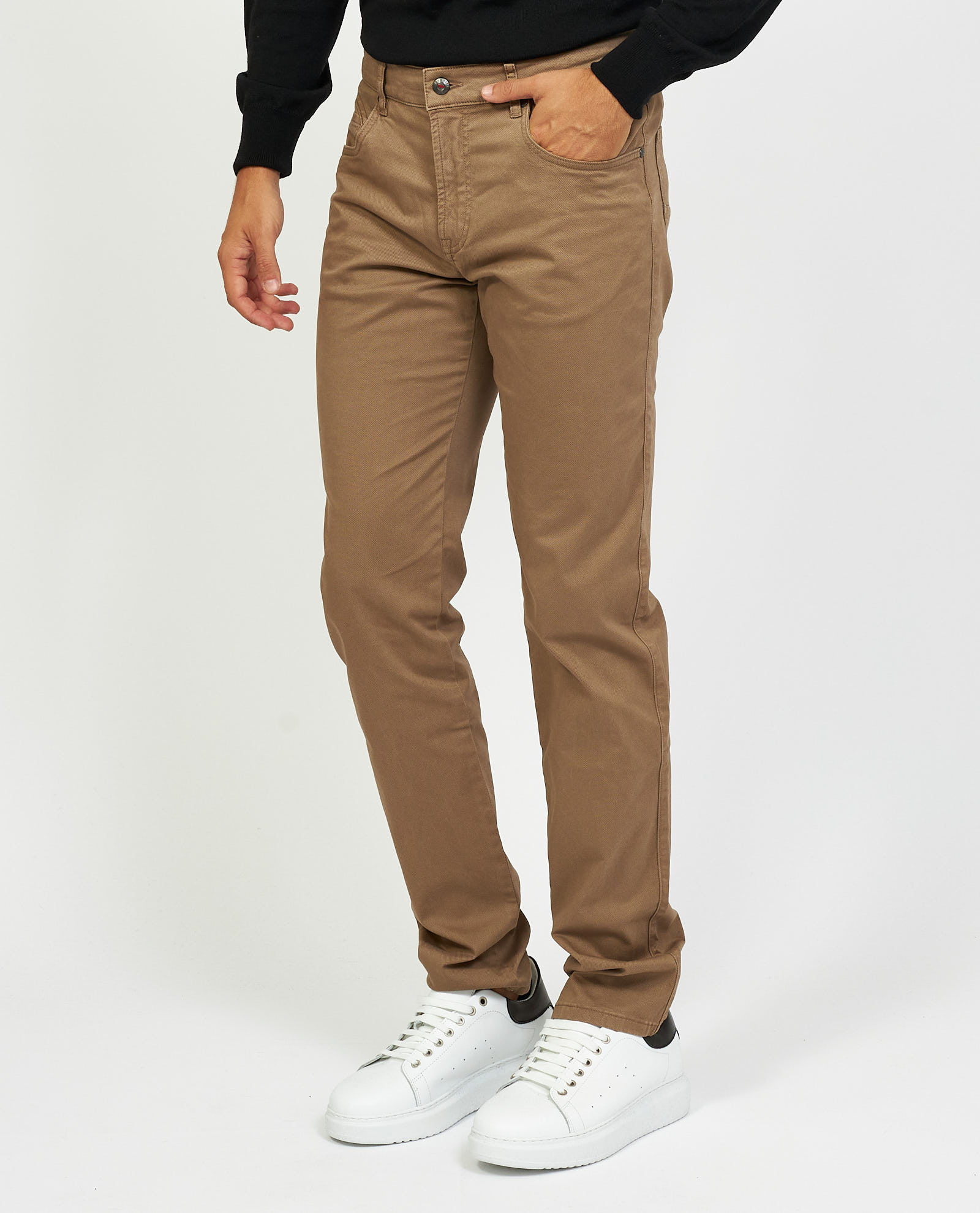 pantaloni-uomo-firmati-754dtc-1.jpg
